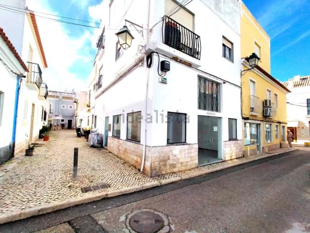 Loja venda em Praia de Alvor, Portimão