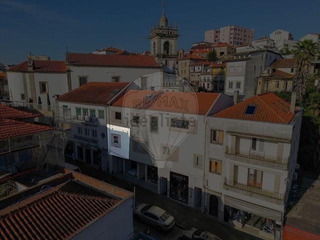 Loja alugar em Campo da Feira, Amarante