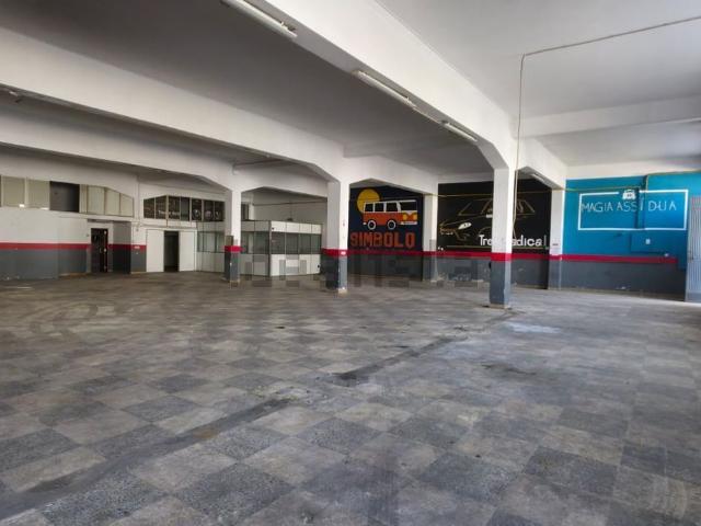 Armazém venda em Seixal, Amora