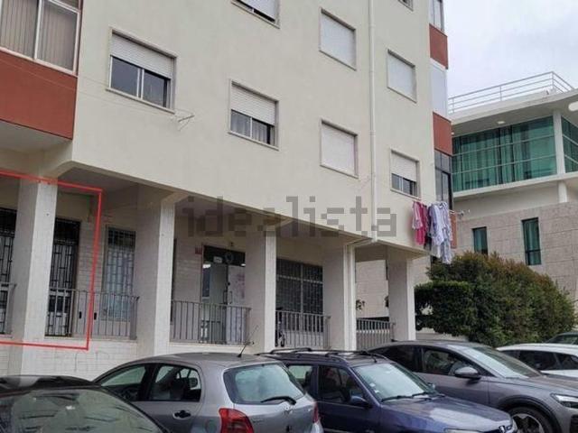 Loja alugar em Paivas, Amora