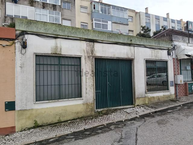 Armazém venda em Seixal, Amora