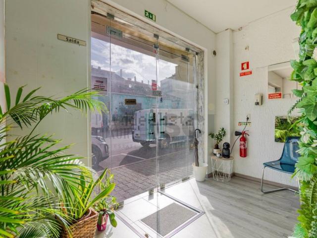 Loja venda em Seixal, Amora