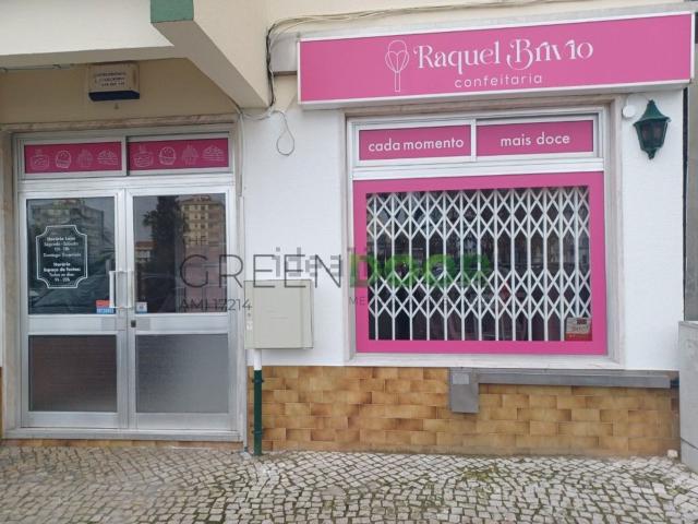 Loja alugar em Paivas, Amora