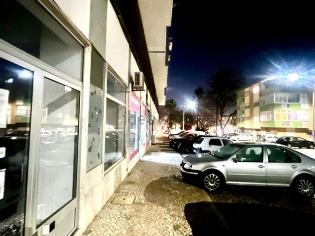 Loja venda em Seixal, Amora