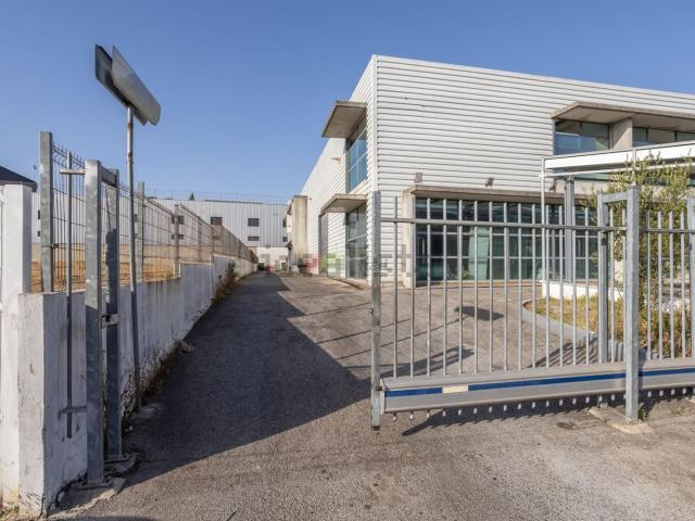 Armazém venda em Seixal, Amora