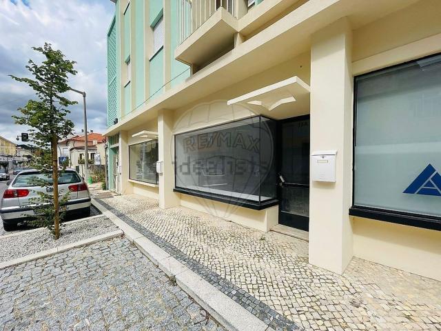 Loja alugar em Anadia, Aveiro