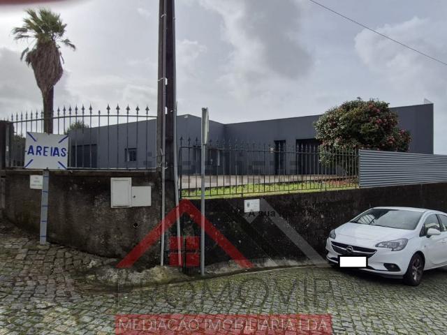 Armazém alugar em Areias, Sequeiró, Lama e Palmeira, Santo Tirso