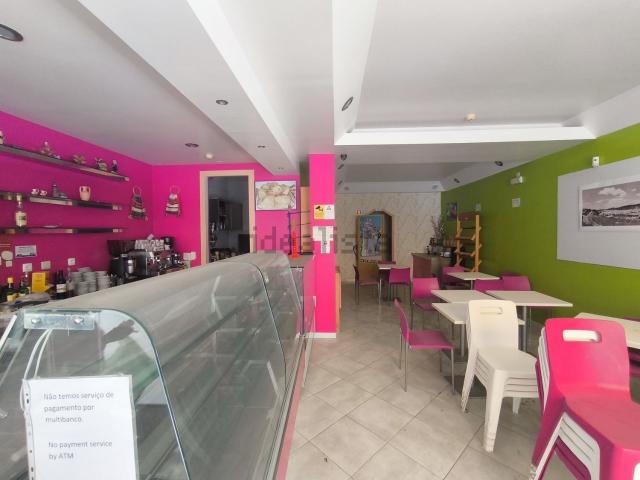 Loja venda em Urbanização Solário da Praia, Armação De Pêra