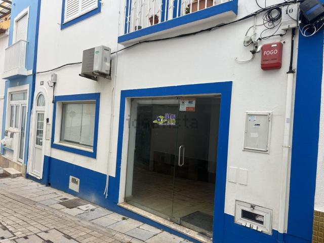 Loja venda em Armação De Pêra, Faro