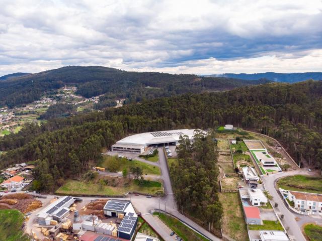 Armazém venda em Altinho, Gavião