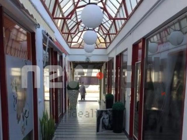Loja venda em Quinta da Corriola, Cascais