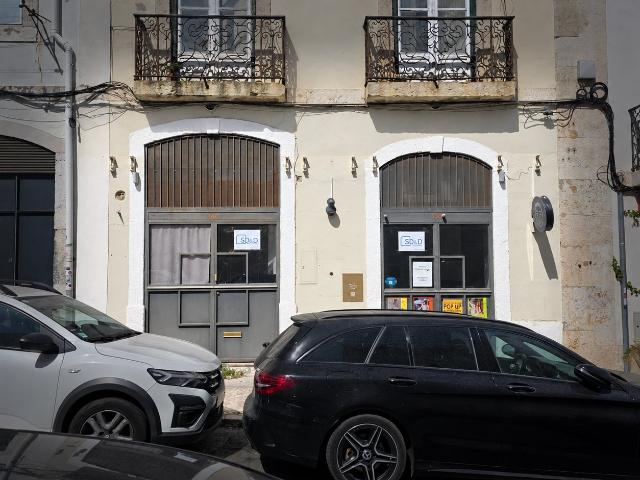Loja venda em Santos-o-Velho, Lisboa