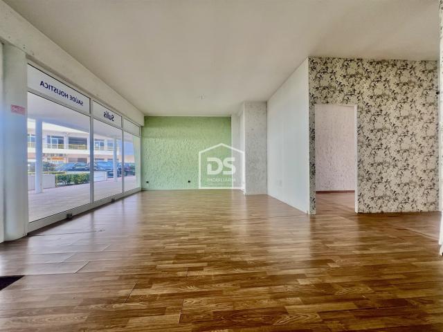 Loja alugar em Milhundos, Marecos