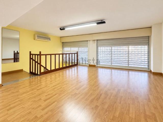 Loja venda em Seixal, Setúbal