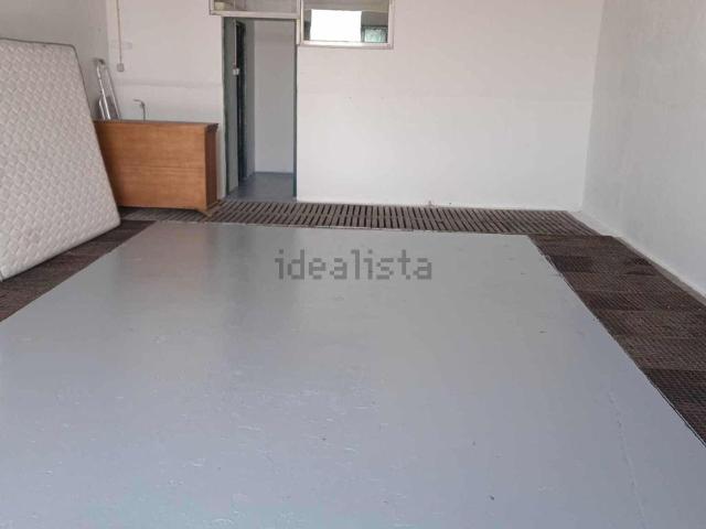 Armazém alugar em Jardia, Montijo