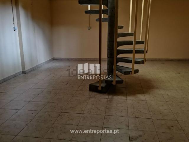 Loja venda em Nova Sintra, A Ver-o-mar
