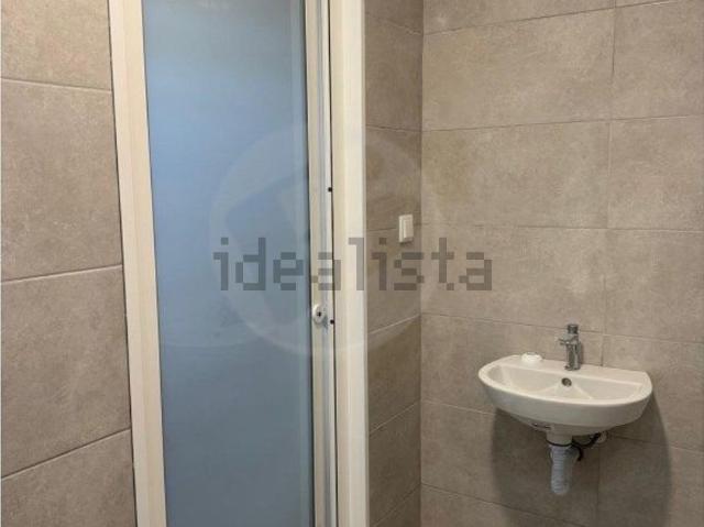 Armazém alugar em Porto