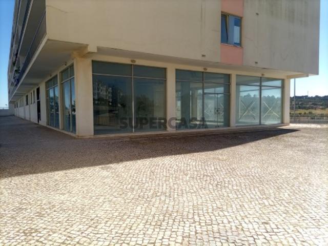 Armazém venda em Azambuja