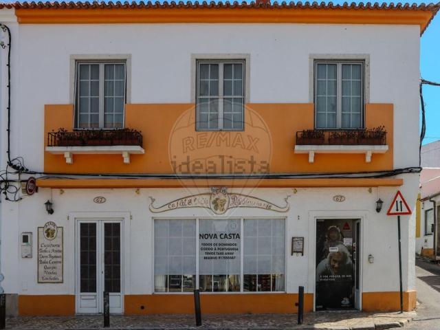 Armazém venda em Azeitão (São Lourenço e São Simão), Setúbal