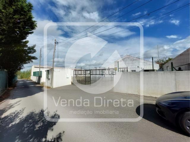 Armazém venda em Vendas de Azeitão, Setúbal