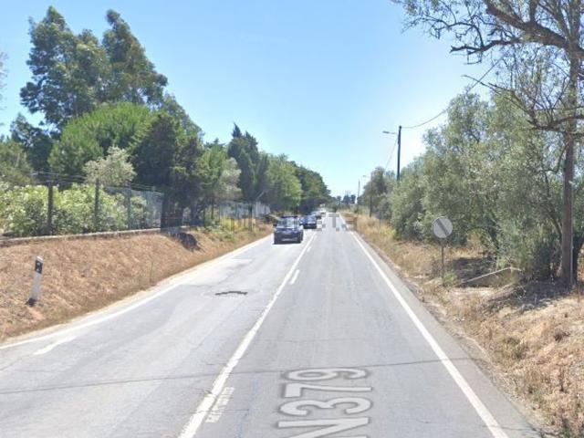 Armazém venda em Azeitão (São Lourenço e São Simão), Setúbal