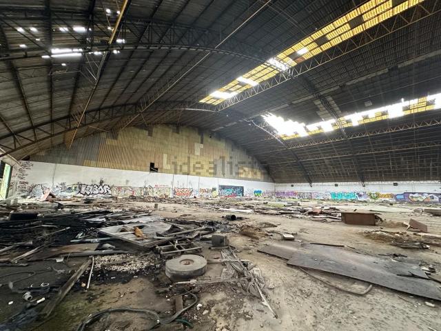 Armazém venda em Azeitão (São Lourenço e São Simão), Setúbal