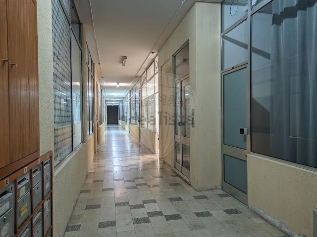 Ponto Comercial alugar em Azurém, Azurém