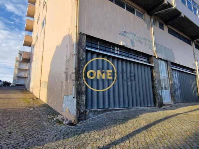 Armazém venda em Gavião, Braga