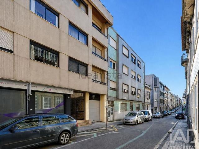 Armazém venda em Porto, Cedofeita