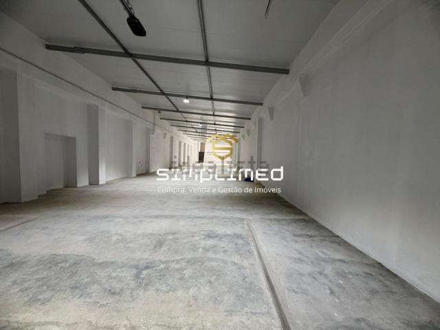 Armazém alugar em Moita, Baixa Da Banheira