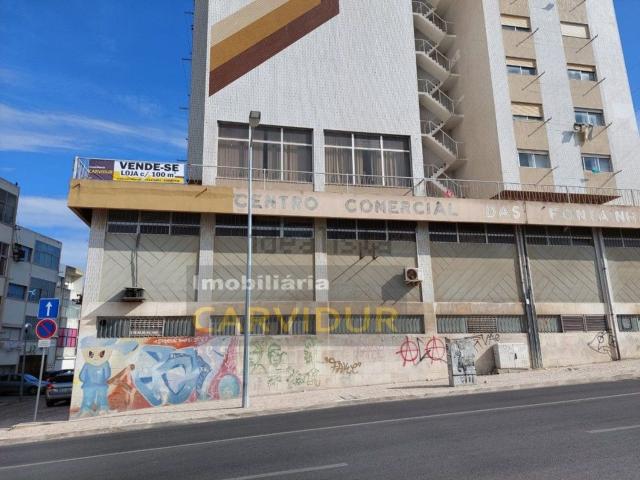 Loja alugar em Baixa Da Banheira, Setúbal