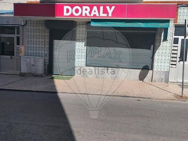 Loja alugar em Moita, Baixa Da Banheira
