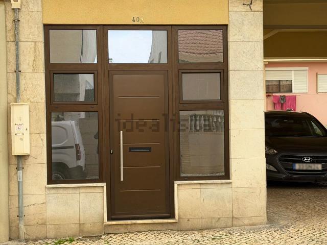 Loja venda em Moita, Baixa Da Banheira