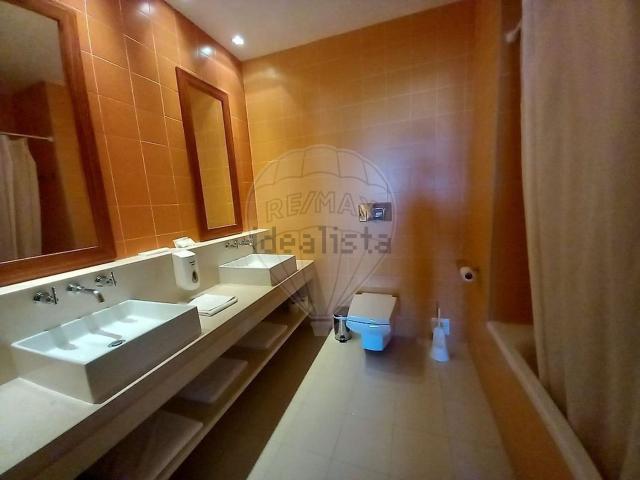 Armazém venda em Albufeira e Olhos de Água, Albufeira