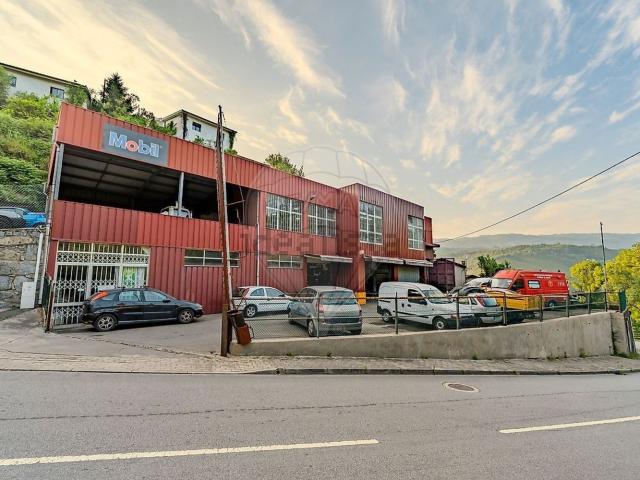 Armazém venda em São Pantaleão, Covas