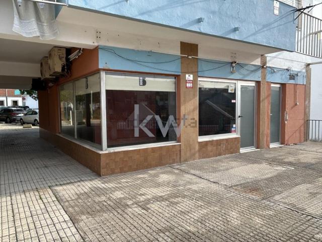 Loja venda em Lavradio, Setúbal