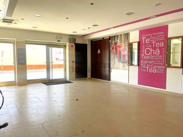 Loja alugar em Lavradio, Setúbal