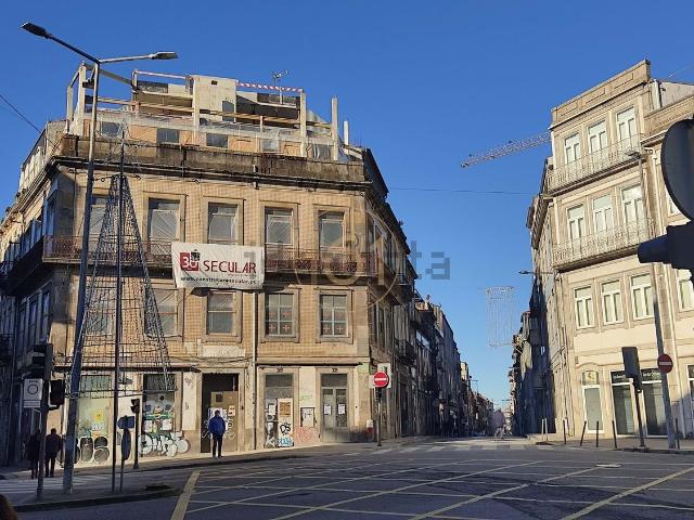 Ponto Comercial alugar em Santo Ildefonso, Fontaínhas