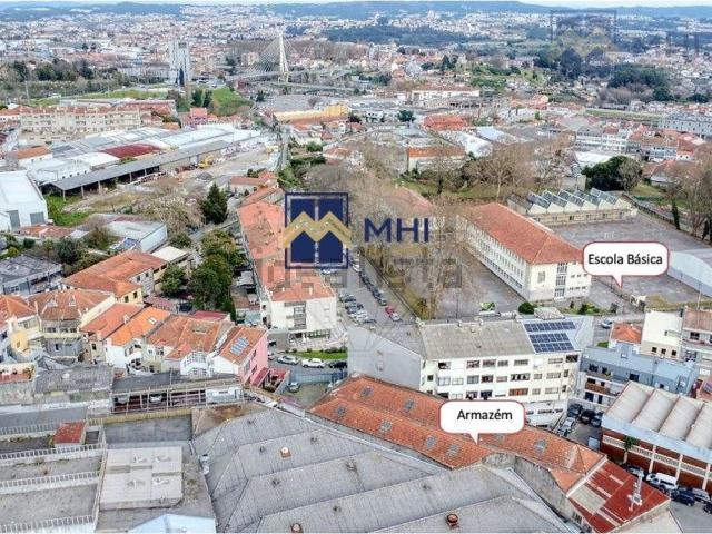 Armazém venda em Porto