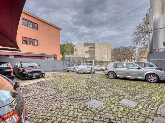 Armazém venda em Porto