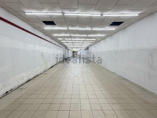 Armazém venda em Porto