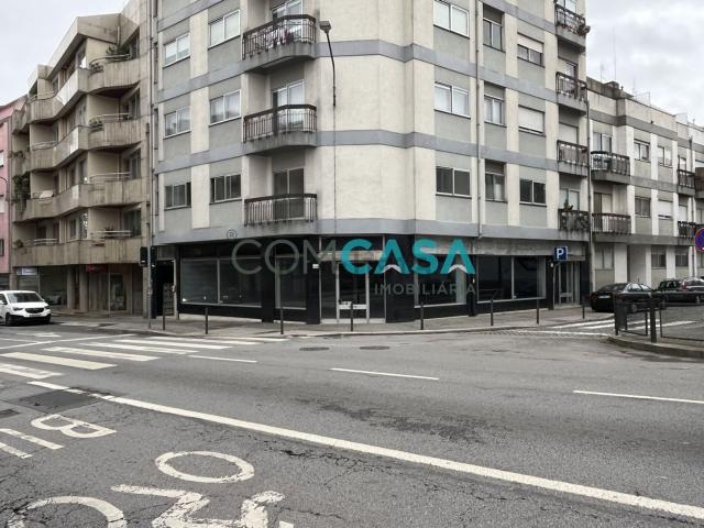 Ponto Comercial alugar em Bonfim, Lima