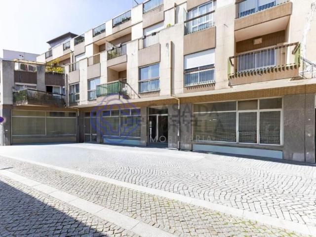 Loja alugar em Porto