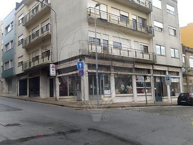 Loja venda em Porto