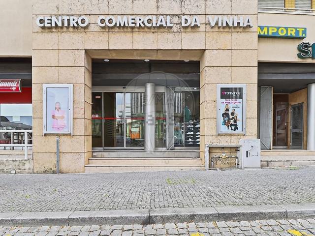 Armazém alugar em Trofa, Porto