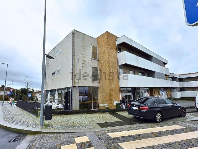 Loja venda em Bougado (São Martinho e Santiago), Trofa