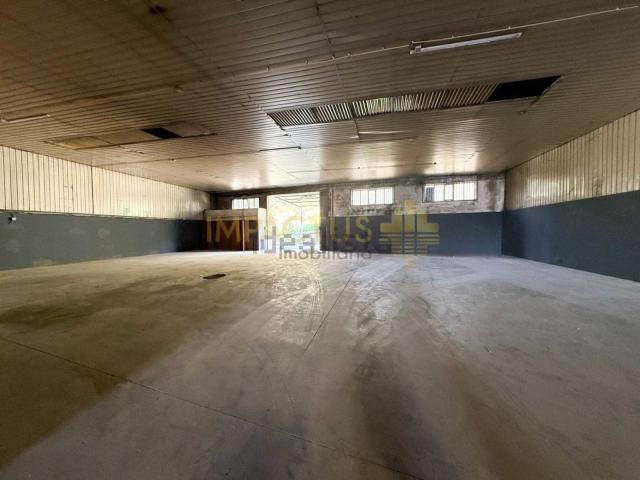 Armazém alugar em Bougado (São Martinho e Santiago), Trofa