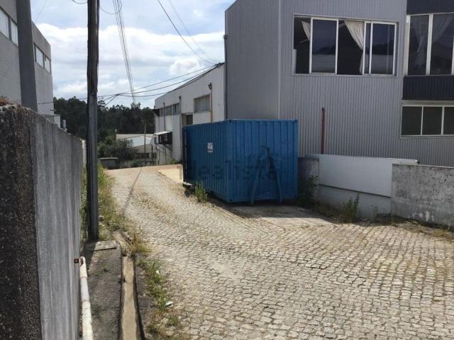 Armazém alugar em Bougado (São Martinho e Santiago), Trofa