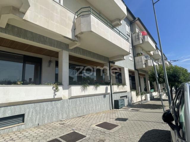 Loja alugar em Oliveira Do Bairro, Aveiro