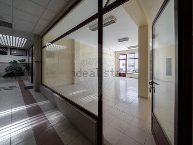 Loja venda em Cabeço de Bustos, Oliveira Do Bairro